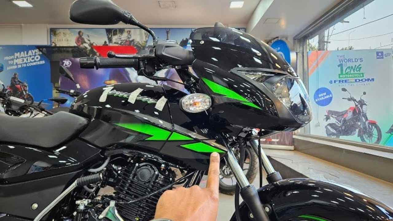 Buy Bajaj Pulsar 125 for just ₹90,003 – Amazing Features