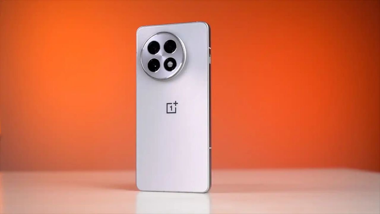 OnePlus 13R: Now get the fastest and most powerful smartphone of 2025 for just ₹42,997
